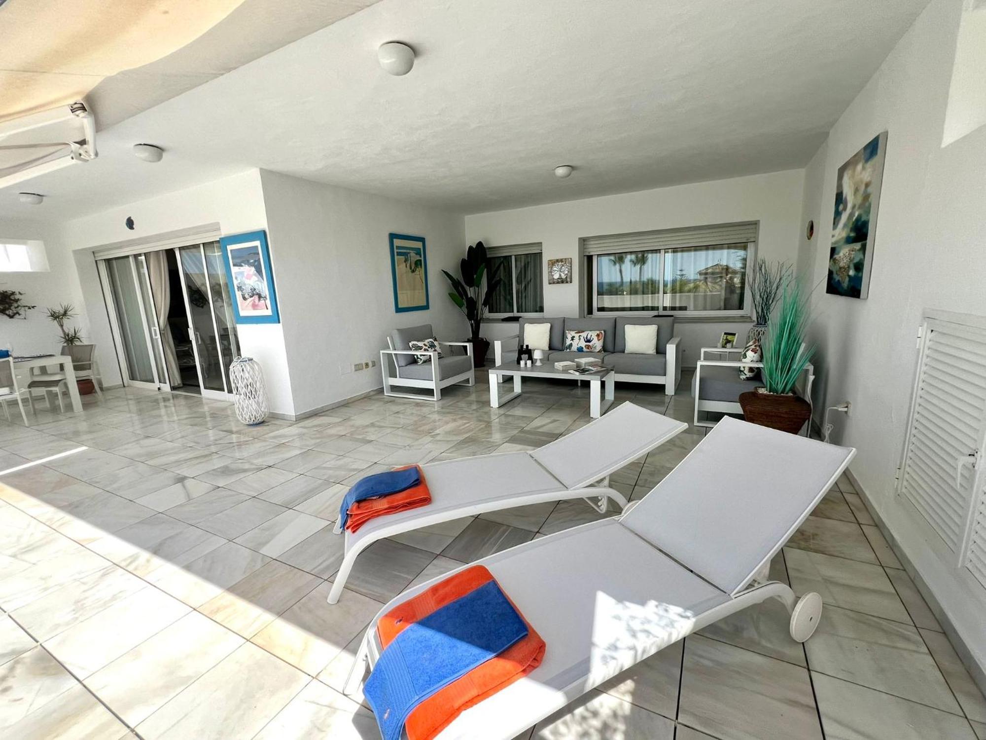 Bahia De By Ghr Apartemen